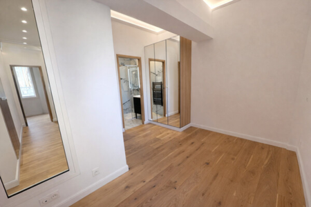 Monte-Carlo | Résidence Ambassador| Superbe 2 pièces rénové – Emplacement privilégié - 3