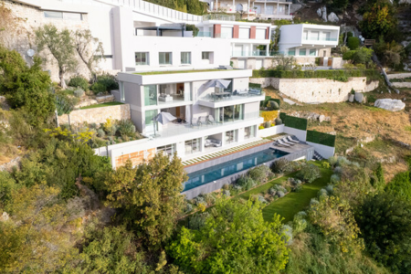 Villa contemporaine de 5 chambres avec des vues magnifiques et un espace de vie spacieux - 1