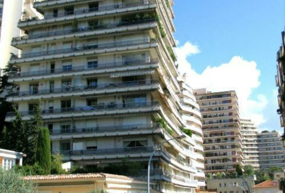 EXOTISCHER GARTEN | BEL HORIZON | 3 ZIMMER