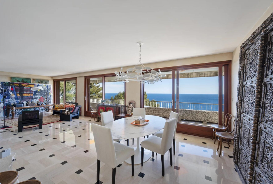 Villa exceptionnelle aux portes de Monaco – Panoramique sur la mer et vues sur le Cap Ferrat