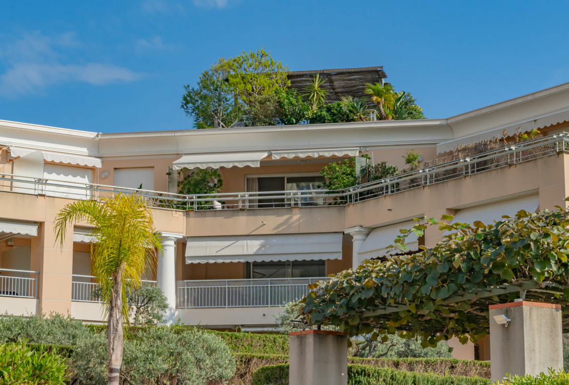 ROQUEBRUNE CAP MARTIN | PENTHOUSE | 2 CHAMBRES