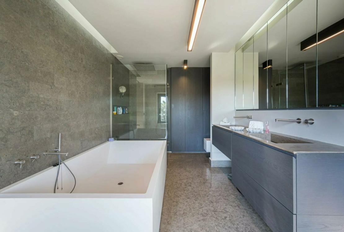 Уникальная собственность в центре Больё-сюр-мер