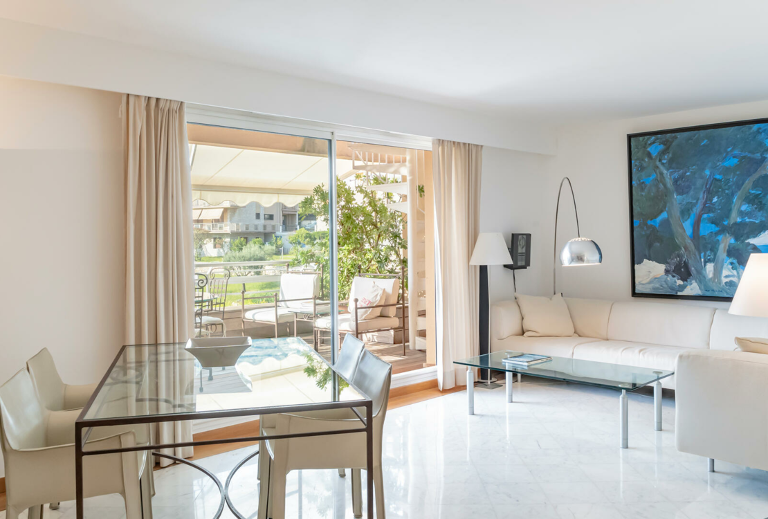 ROQUEBRUNE CAP MARTIN | PENTHOUSE | 2 CHAMBRES