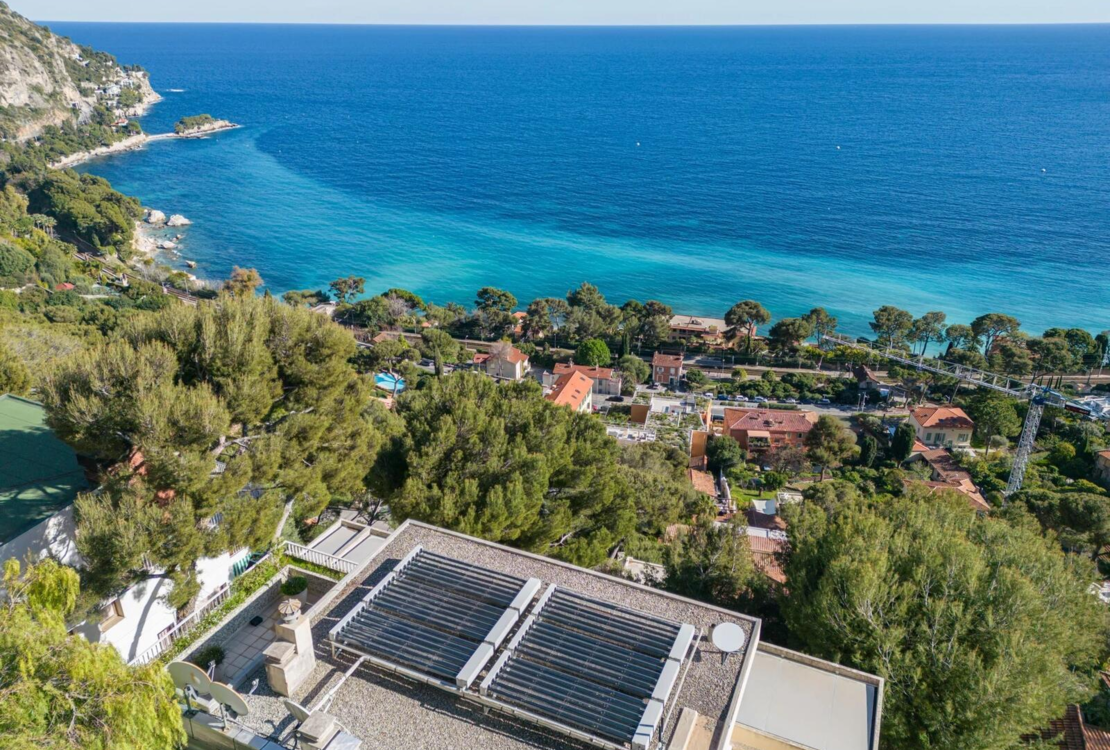 Villa exceptionnelle aux portes de Monaco – Panoramique sur la mer et vues sur le Cap Ferrat
