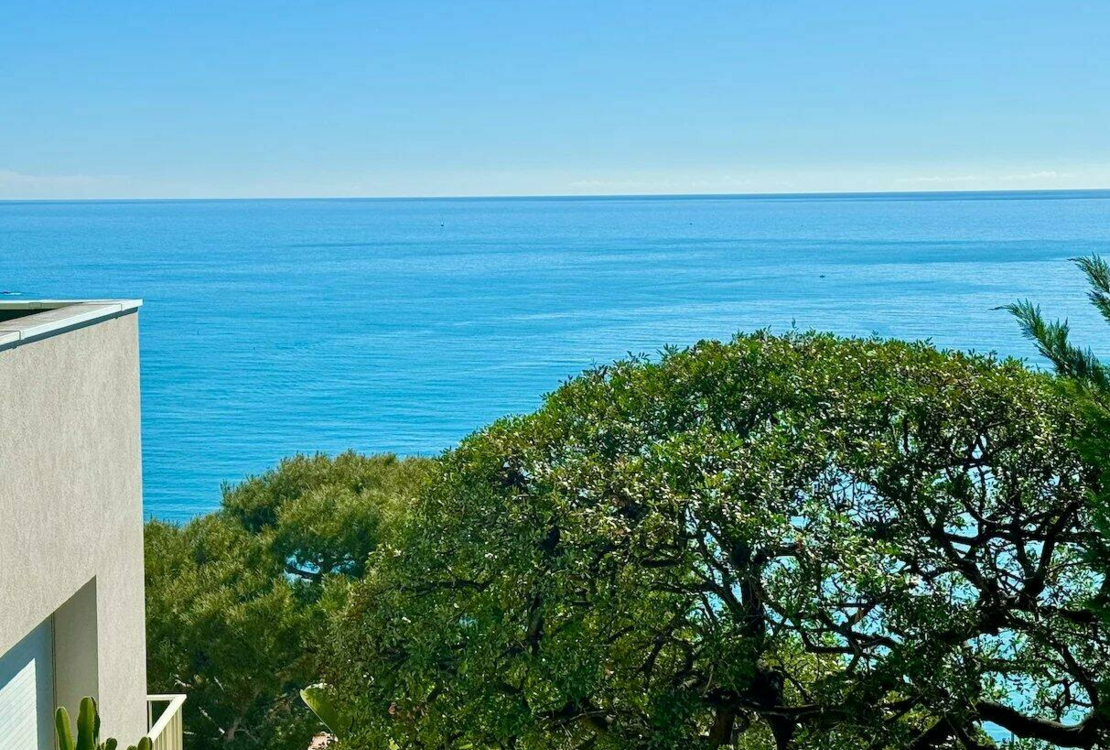 Villa in vendita sul mare di Eze