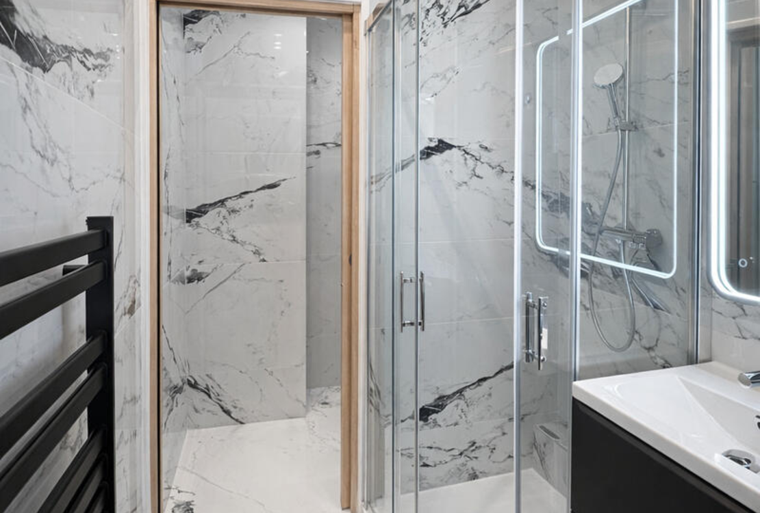 Monte-Carlo | Résidence Ambassador| Superbe 2 pièces rénové – Emplacement privilégié