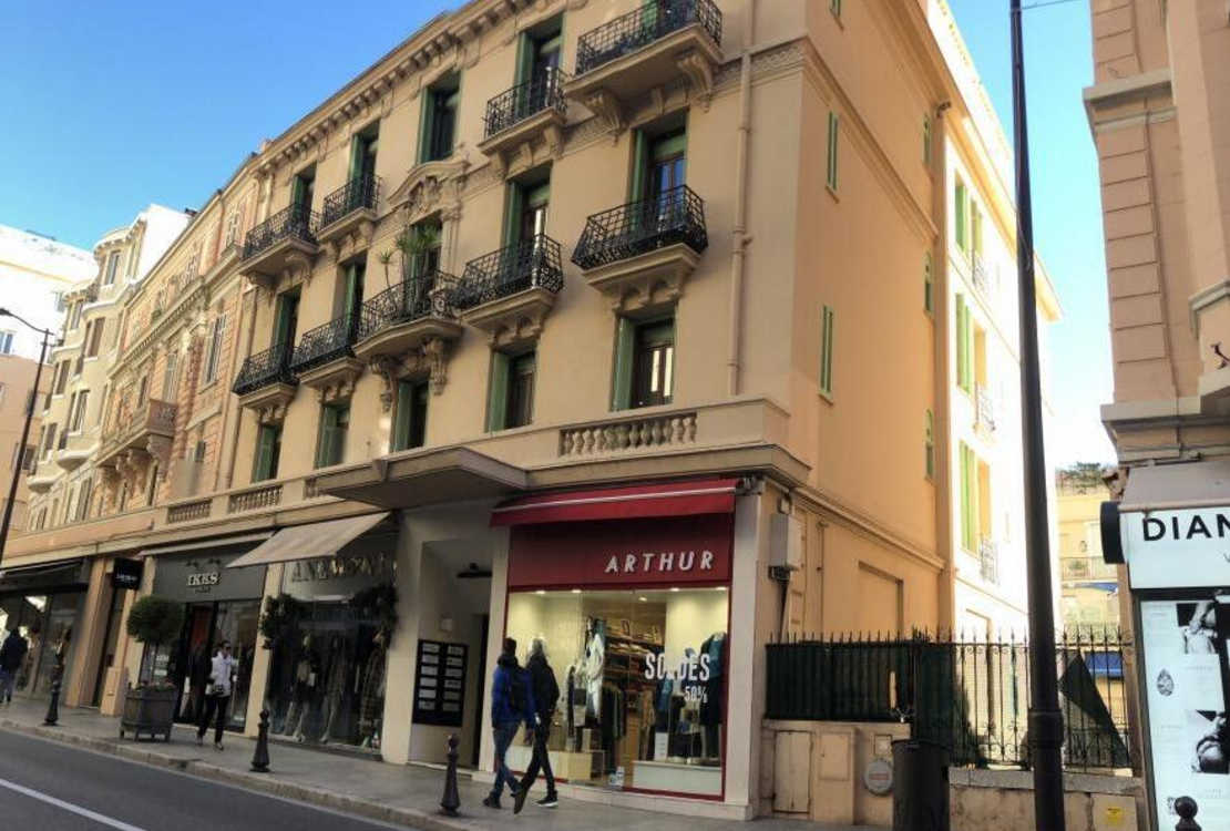 Monte-Carlo | Résidence Ambassador| Superbe 2 pièces rénové – Emplacement privilégié