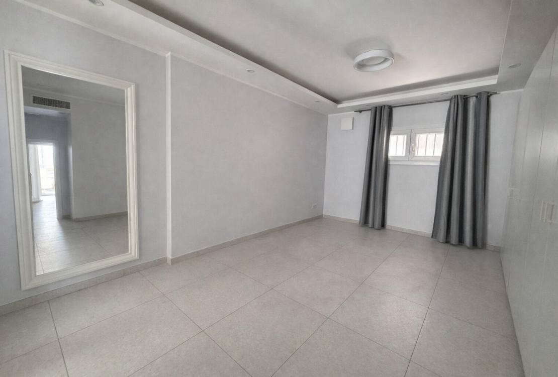 Elegant exceptional villa on the Promenade des Anglais