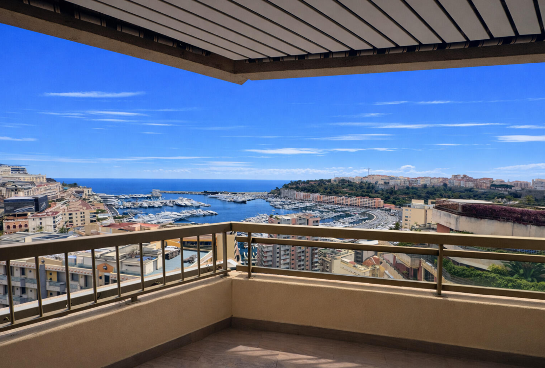 Moneghetti | Herakleia | Appartamento trilocale ristrutturato – Vista mare e porto mozzafiato