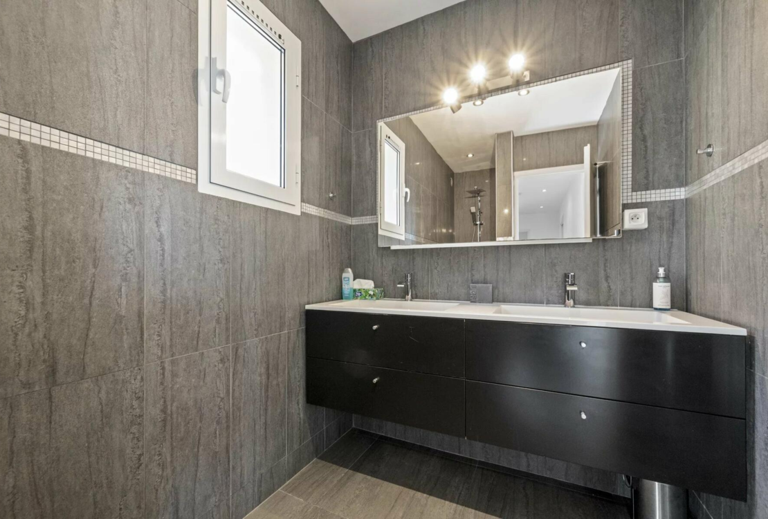 EZE: Вилла на продажу