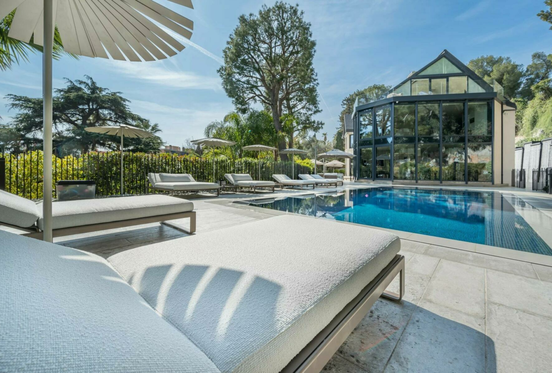 Уникальная собственность в центре Больё-сюр-мер