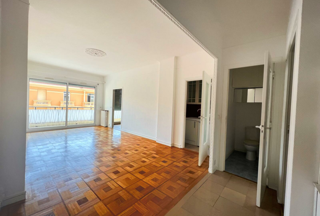 LAROUSSE | LE CONTINENTAL | 2/3ROOMS