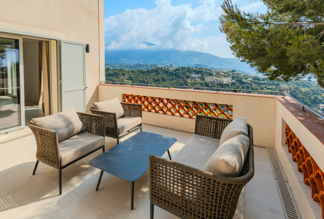 Villa con vista mare in vendita tra Roquebrune-Cap-Martin e Monaco
