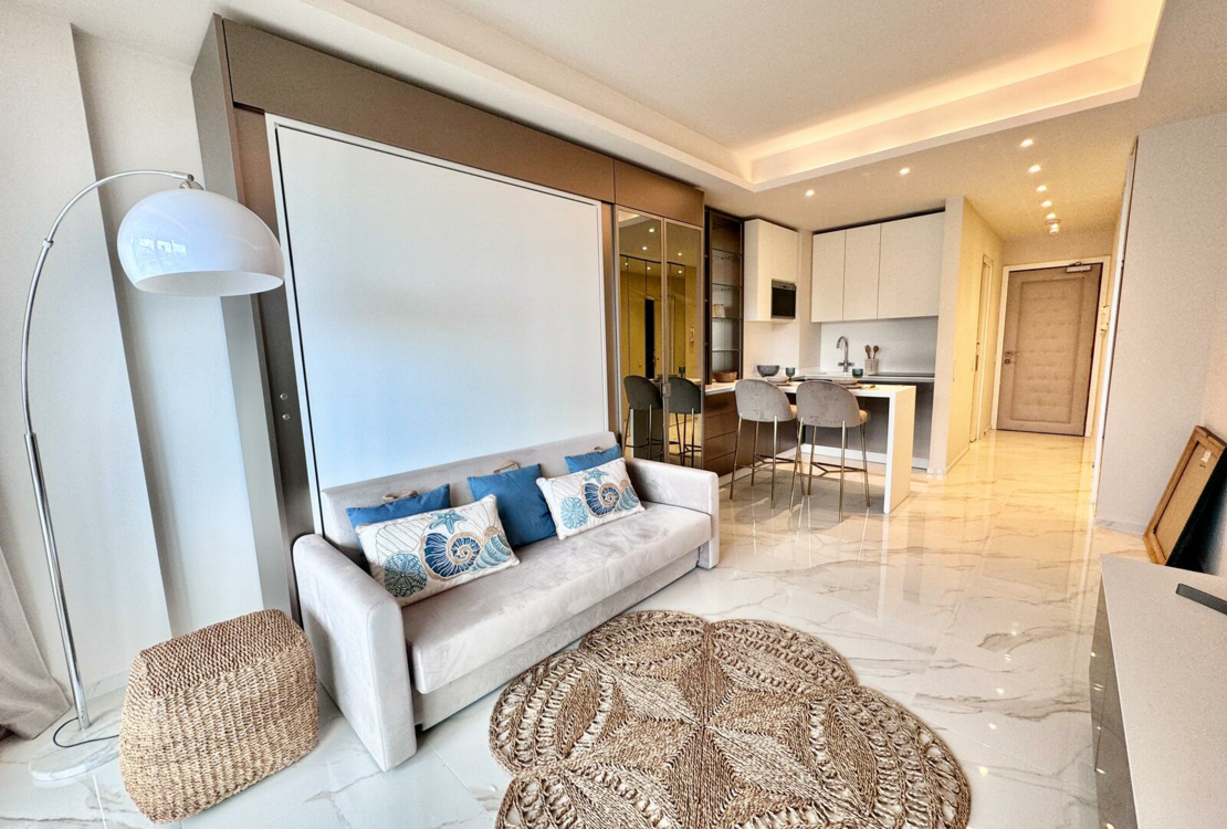 LAROUSSE | CHATEAU PERIGORD | STUDIO