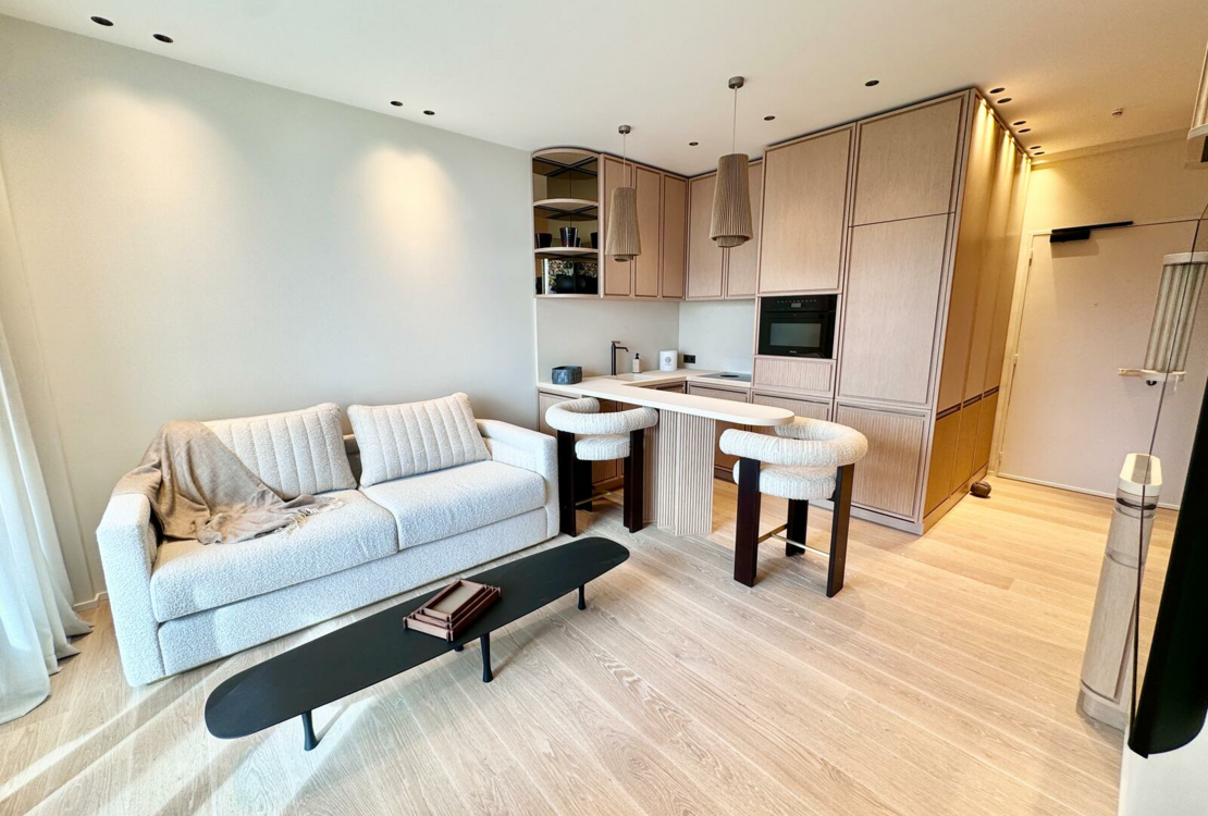 GIARDINO ESOTICO | BERMUDA | 2 CAMERE ARREDATE