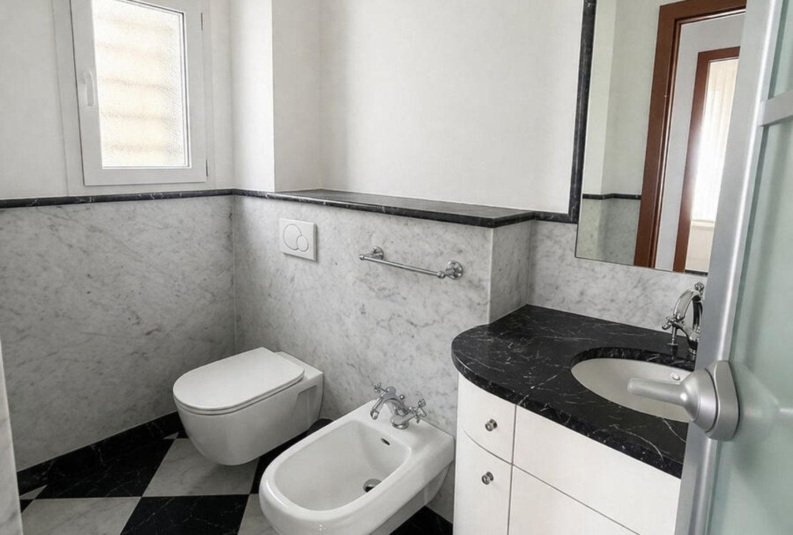 Elegant exceptional villa on the Promenade des Anglais