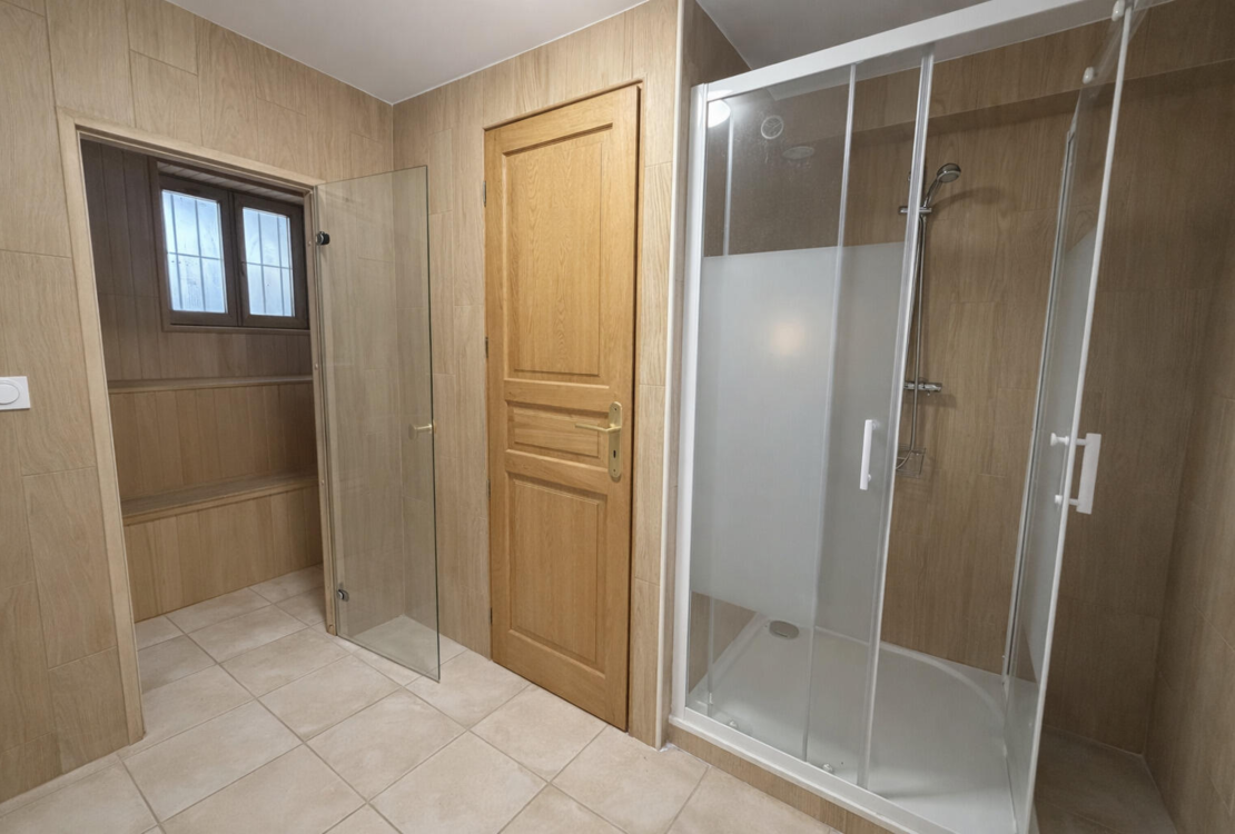 Elegant exceptional villa on the Promenade des Anglais