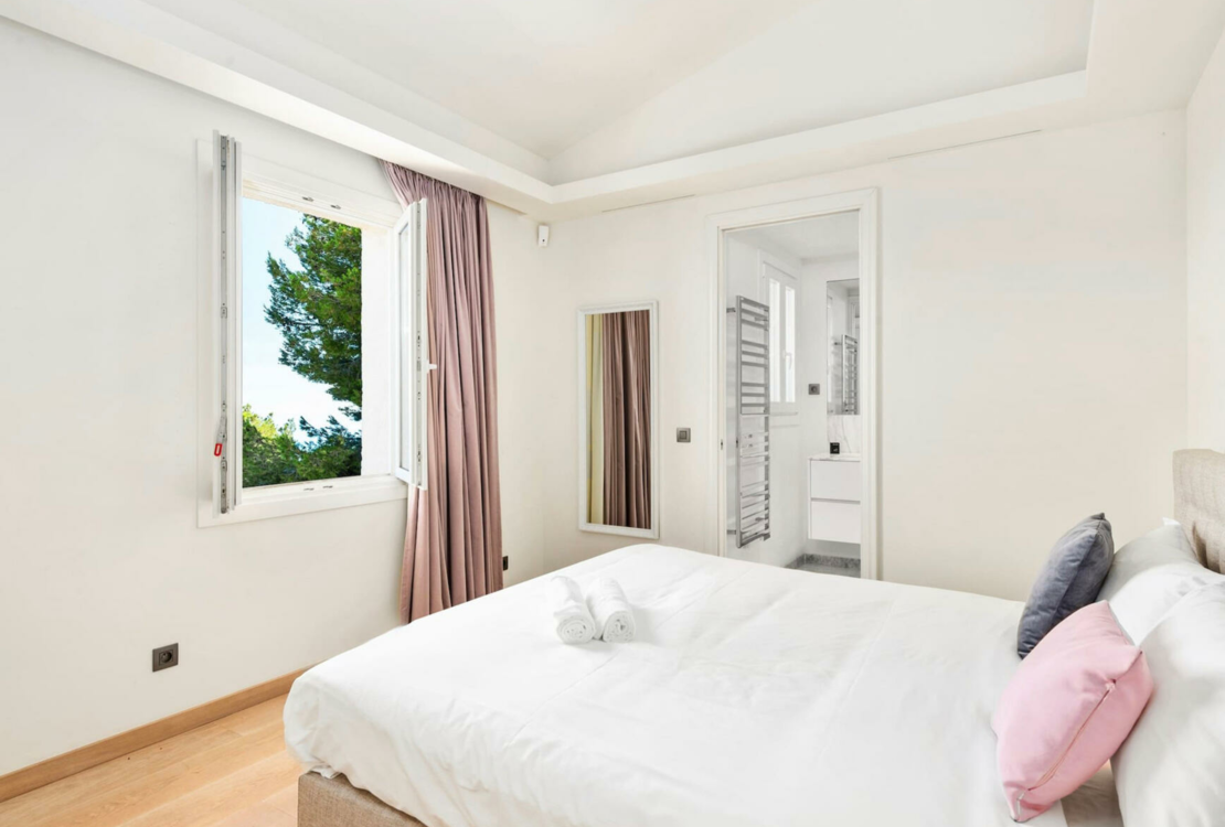 РОКБРЮН-КАП-МАРТЕН | ВИЛЛА ДЛЯ СЕЗОННОЙ АРЕНДЫ | 3 КОМНАТЫ