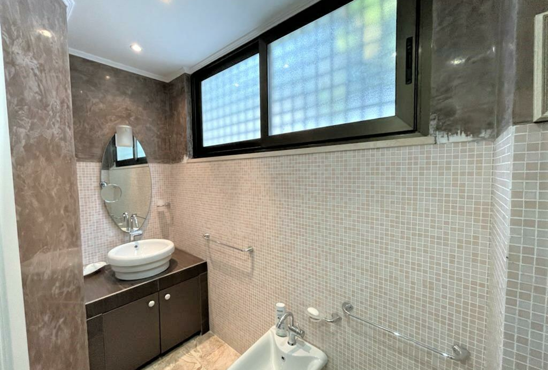 ROQUEBRUNE CAP MARTIN | MEERBLICK | 4 ZIMMER MIT TERRASSE, GARTEN und PRIVATEM SCHWIMMBECKEN